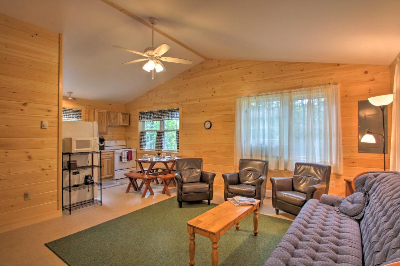Raymond Family Cabin With Beach Access On Panther Pond מראה חיצוני תמונה